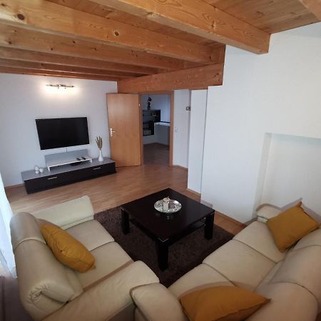 Ferienwohnung Ela 로이테 외부 사진