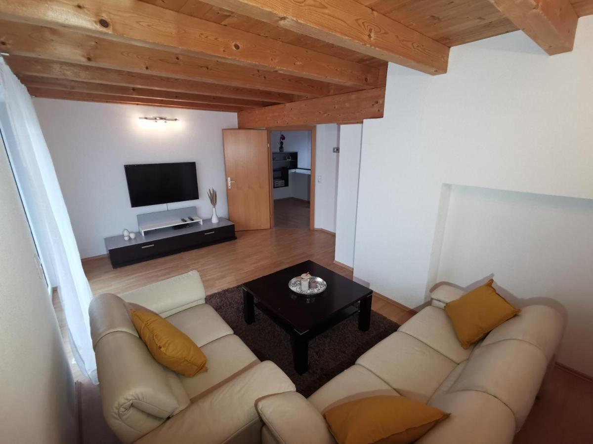 Ferienwohnung Ela 로이테 외부 사진